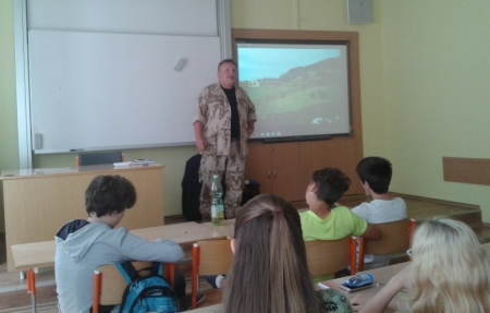 Přednáška o misích OSN a Europol
