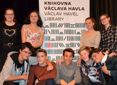 Zítra to spustíme aneb Hráli jsme v Divadle v Dlouhé.