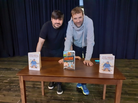 Listování aneb vnímejte knihu všemi smysly