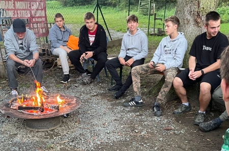 Noví žáci gymnázia a střední školy se seznamují
